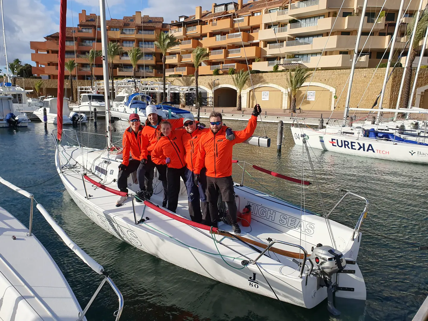 Om bord i High Seas: Hege Sandven (f.v), Marius Andersen (skipper), Tine Maurstad Larsson, Henrik Olerud, Jan Robert Pedersen.