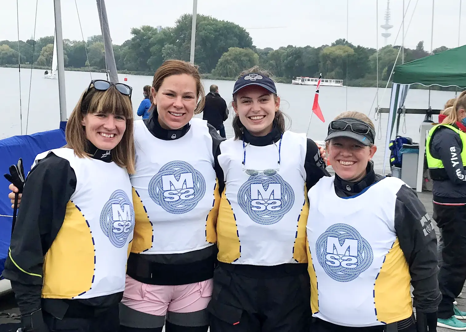 Team X. Fra venstre: Cecilia, Annica, Ellen og Emelie 
